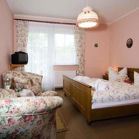 Pension Landhaus Hochfeld Цвизель Экстерьер фото