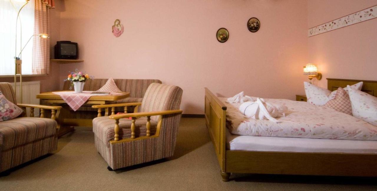 Pension Landhaus Hochfeld Цвизель Экстерьер фото